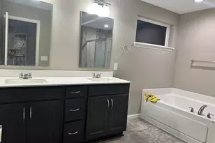 9876 Ambrose Rd, Woodbury, MN 55129 - Photo 30