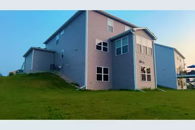 9876 Ambrose Road, Woodbury, MN 55129 - Photo 10