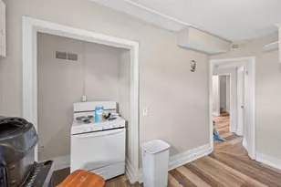 2210 Oakland Ave, Minneapolis, MN 55404 - Photo 12