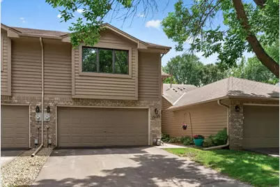 13125 Gemstone Court, Apple Valley, MN 55124 - Photo 36