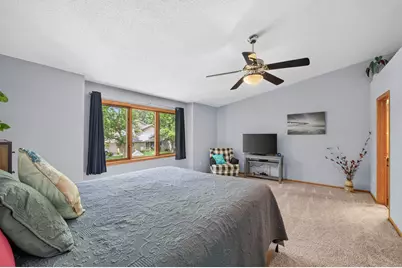13125 Gemstone Court, Apple Valley, MN 55124 - Photo 24
