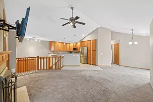 11295 50th Pl N, Plymouth, MN 55442 - Photo 8