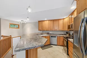 11295 50th Pl N, Plymouth, MN 55442 - Photo 10