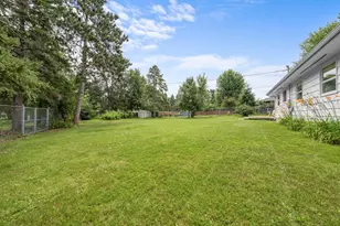 516 Gray St, Hudson, WI 54016 - Photo 24