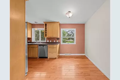 516 Gray Street, Hudson, WI 54016 - Photo 6
