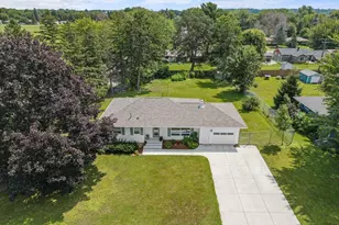 516 Gray St, Hudson, WI 54016 - Photo 2