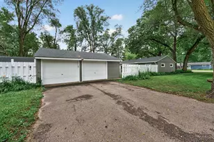 9951 Olive St NW, Coon Rapids, MN 55433 - Photo 24