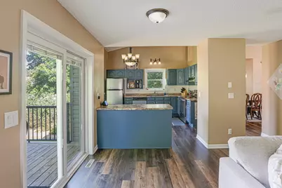 2211 Regent Lane SW, Rochester, MN 55902 - Photo 4