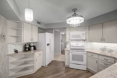 14501 Atrium Way #225, Minnetonka, MN 55345 - Photo 2