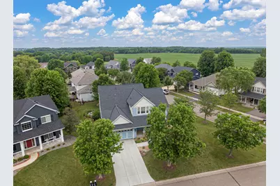 2454 Sandstone Place, Woodbury, MN 55129 - Photo 2