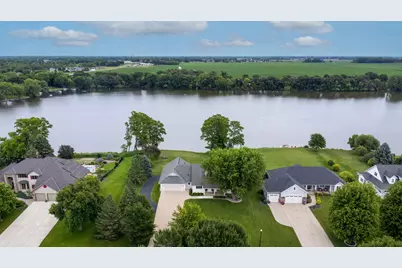 1085 W Shore Drive SW, Hutchinson, MN 55350 - Photo 2