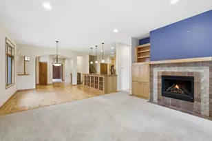 8117 Xerxes Cir, Bloomington, MN 55431 - Photo 4