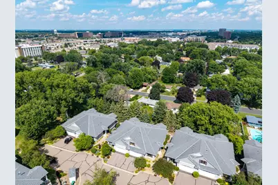 8117 Xerxes Circle, Bloomington, MN 55431 - Photo 28