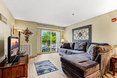 4845 W 123rd Street #201, Savage, MN 55378 - Photo 6