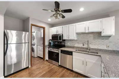 5697 Green Circle Drive #315, Hopkins, MN 55343 - Photo 2