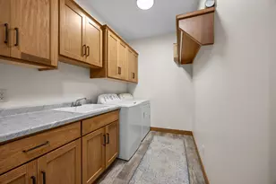 127 Highland Cir, Dassel, MN 55325 - Photo 16