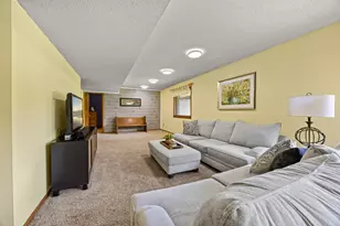 17633 Iberia Ave, Lakeville, MN 55044 - Photo 54