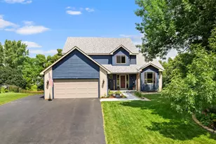 17633 Iberia Ave, Lakeville, MN 55044 - Photo 4