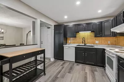 10540 43rd Avenue N #103, Plymouth, MN 55442 - Photo 12