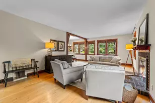 1244 Roselawn Ave W, Roseville, MN 55113 - Photo 10
