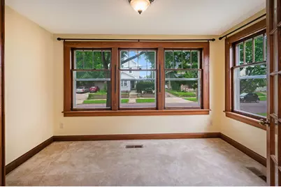 214 Marshall Street, Mankato, MN 56001 - Photo 8