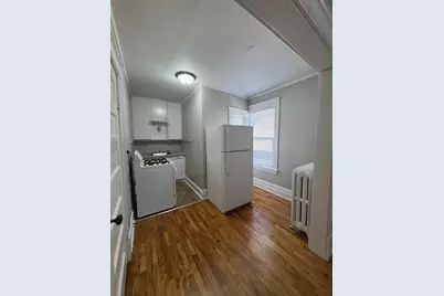 1563 Charles Avenue, Saint Paul, MN 55104 - Photo 4