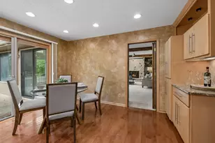 190 Nevada Ave S, Golden Valley, MN 55426 - Photo 18