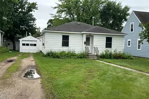 319 Langford St, Detroit Lakes, MN 56501 - Photo 1
