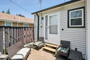 2924 Blackstone Ave, Saint Louis Park, MN 55416 - Photo 28