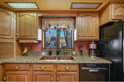 418 Forest Street, Fairmont, MN 56031 - Photo 10