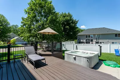 247 Pendryn Hill Circle, Woodbury, MN 55125 - Photo 8