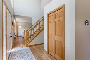 247 Pendryn Hill Cir, Woodbury, MN 55125 - Photo 18