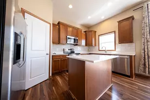 16657 50th Ct N, Plymouth, MN 55446 - Photo 8
