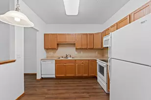 1880 3rd Ave NW, Rochester, MN 55901 - Photo 6