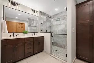 4824 Whispering Ct, Eagan, MN 55122 - Photo 32