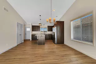 4325 32nd St S, Saint Cloud, MN 56301 - Photo 2