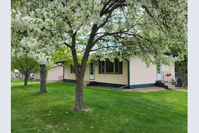 1800 Pine Street, Hastings, MN 55033 - Photo 2