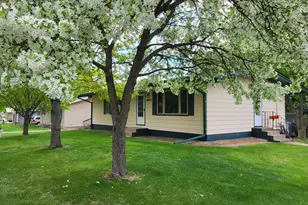 1800 Pine St, Hastings, MN 55033 - Photo 2
