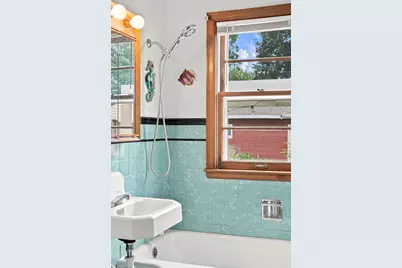 5752 23rd Avenue S, Minneapolis, MN 55417 - Photo 16