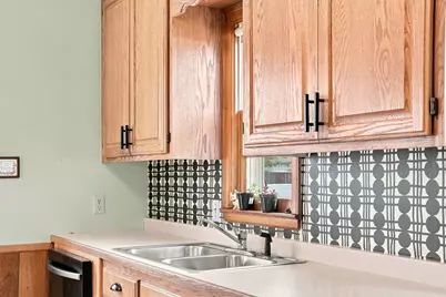 5752 23rd Avenue S, Minneapolis, MN 55417 - Photo 32