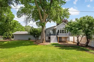 3947 Beryl Rd, Eagan, MN 55122 - Photo 30