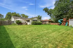 301 Walnut Ln, Apple Valley, MN 55124 - Photo 40