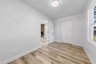 621 White Bear Ave N, Saint Paul, MN 55106 - Photo 18