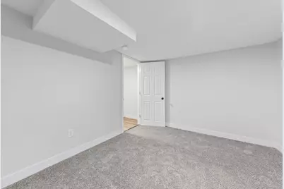 621 White Bear Avenue N, Saint Paul, MN 55106 - Photo 26