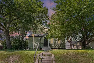 621 White Bear Avenue N, Saint Paul, MN 55106 - Photo 1