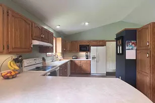 801 Jefferson Ave N, Sebeka, MN 56477 - Photo 8