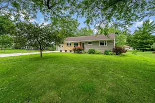 47 Skyline Dr, Mankato, MN 56001 - Photo 1