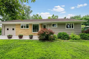 47 Skyline Dr, Mankato, MN 56001 - Photo 4