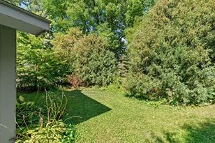 168 Peninsula Rd, Medicine Lake, MN 55441 - Photo 54