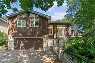 168 Peninsula Rd, Medicine Lake, MN 55441 - Photo 2